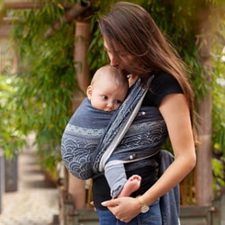 How To Choose The Right Baby Sling?